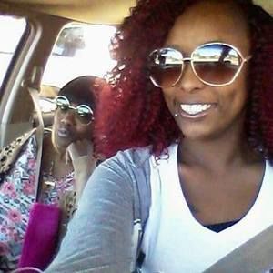 Meet your Posher, Joni